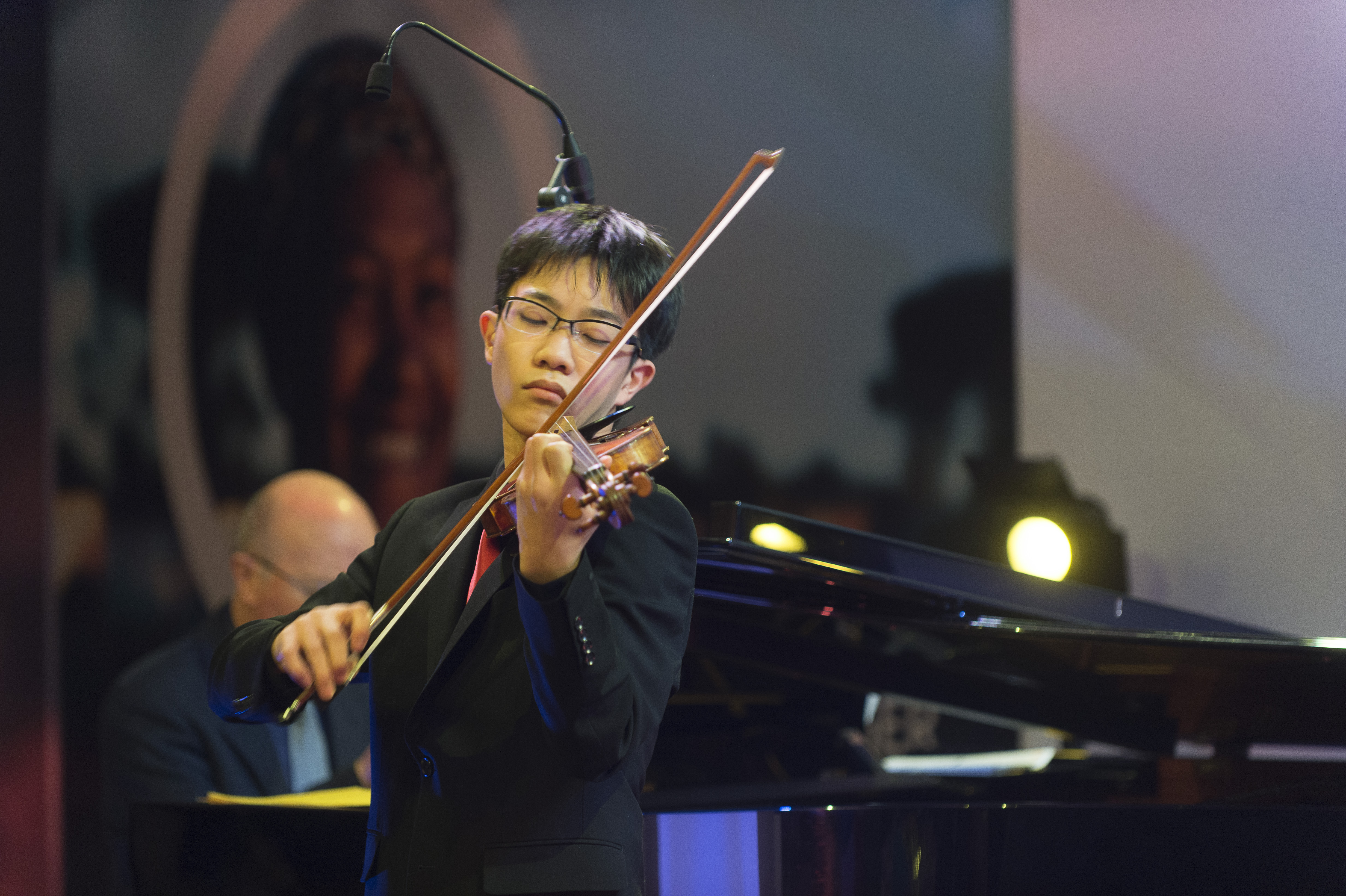 20 January – Artistic Director and Austin 2014’s Junior 1st Prize perform at World Economic Forum in Davos